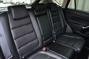 Voertuigafbeelding 13