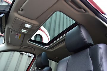 Voertuigafbeelding 8