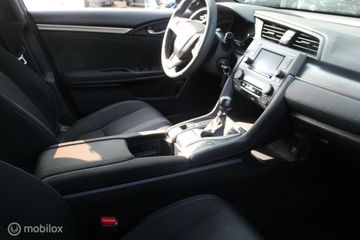 Voertuigafbeelding 17