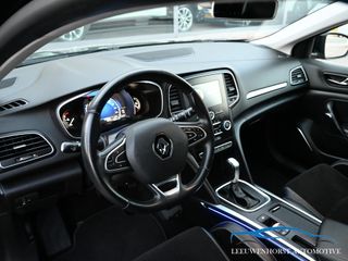 Voertuigafbeelding 8