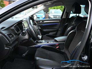 Voertuigafbeelding 9