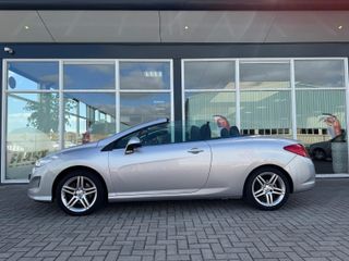 Voertuigafbeelding 7