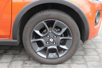 Voertuigafbeelding 7