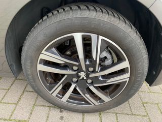 Voertuigafbeelding 37