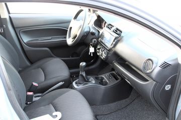 Voertuigafbeelding 21