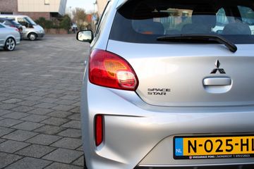 Voertuigafbeelding 4