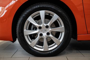 Voertuigafbeelding 3