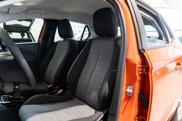 Voertuigafbeelding 9