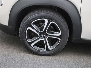 Voertuigafbeelding 10