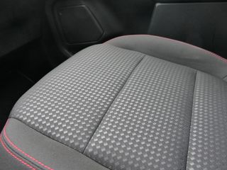 Voertuigafbeelding 32