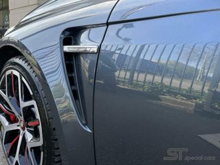 Voertuigafbeelding 8