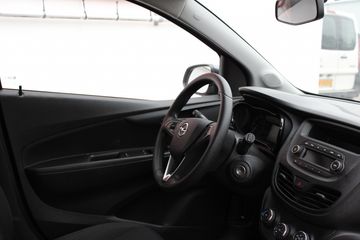 Voertuigafbeelding 6