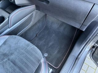 Voertuigafbeelding 31