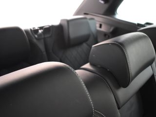 Voertuigafbeelding 32