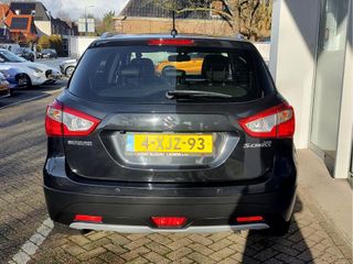 Voertuigafbeelding 3