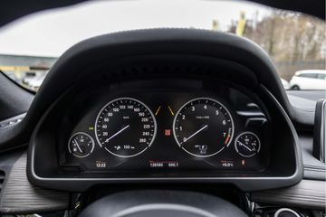 Voertuigafbeelding 35