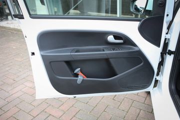 Voertuigafbeelding 3