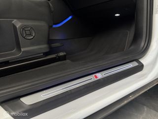 Voertuigafbeelding 70