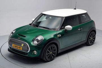 Voertuigafbeelding 12