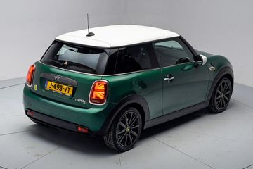 Voertuigafbeelding 13