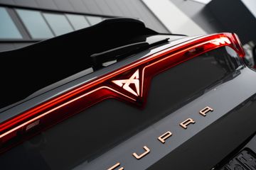 Voertuigafbeelding 8