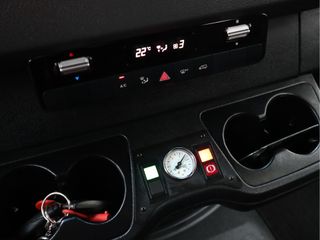 Voertuigafbeelding 18