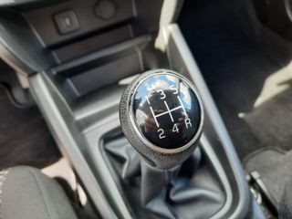 Voertuigafbeelding 16