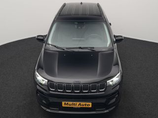 Voertuigafbeelding 37