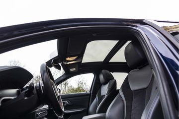 Voertuigafbeelding 21