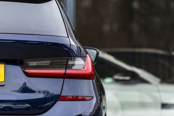 Voertuigafbeelding 6