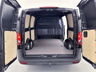 Voertuigafbeelding 12