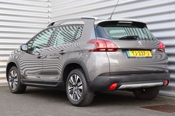 Voertuigafbeelding 8