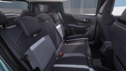 Voertuigafbeelding 6