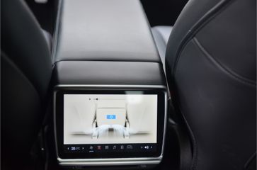 Voertuigafbeelding 13