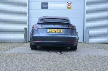 Voertuigafbeelding 8