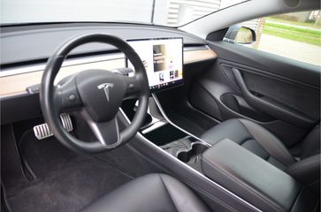 Voertuigafbeelding 9