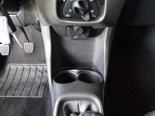 Voertuigafbeelding 21