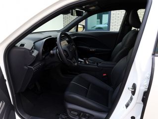 Voertuigafbeelding 2