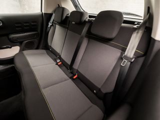 Voertuigafbeelding 11