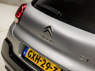 Voertuigafbeelding 26