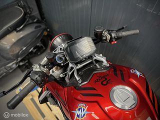 Voertuigafbeelding 12