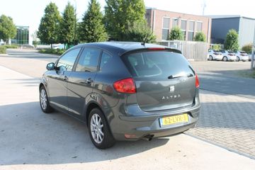 Voertuigafbeelding 2