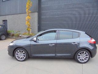 Voertuigafbeelding 3