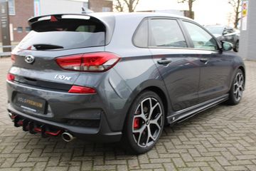 Voertuigafbeelding 3