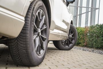 Voertuigafbeelding 14