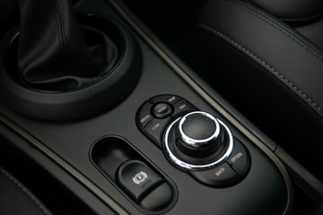 Voertuigafbeelding 29