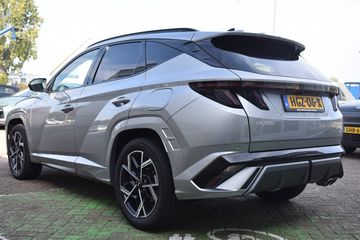 Voertuigafbeelding 4