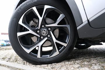 Voertuigafbeelding 8