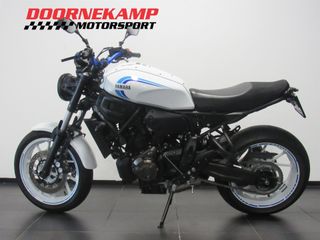 Voertuigafbeelding 3