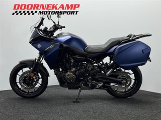 Voertuigafbeelding 8